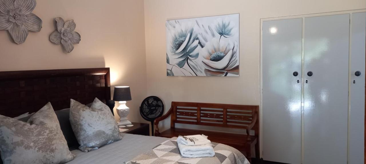 Mitat Guesthouse Beaufort West Eksteriør billede