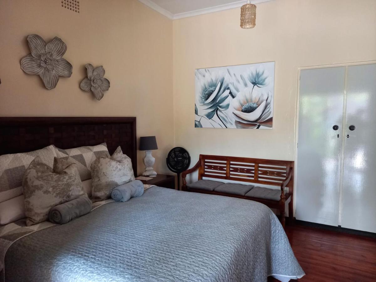 Mitat Guesthouse Beaufort West Eksteriør billede