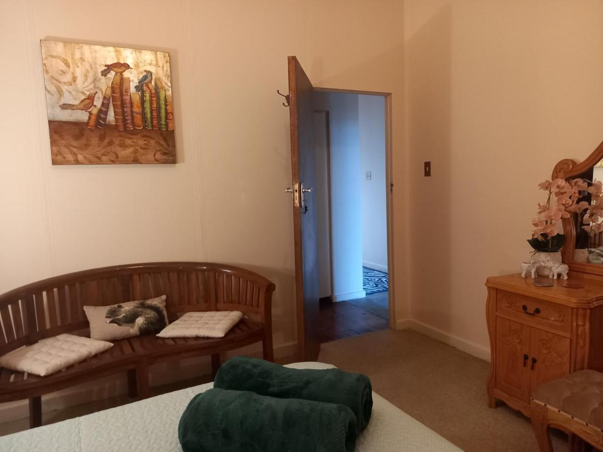Mitat Guesthouse Beaufort West Eksteriør billede